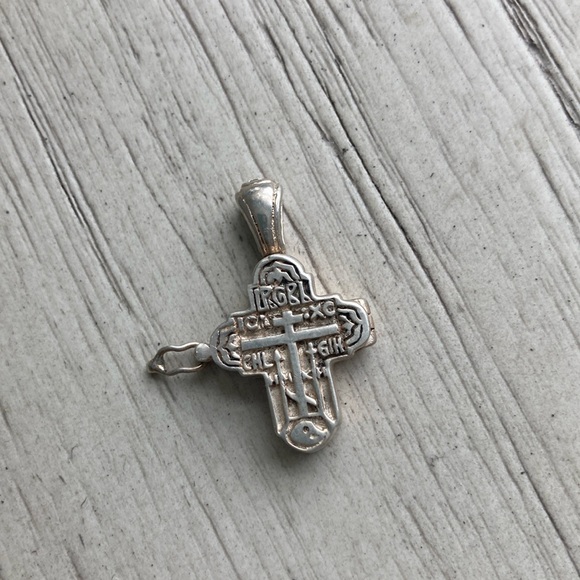 Sterling cross locket - Picture 1 of 4